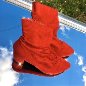 Mini red cowgirl booties 🐄💕🍒